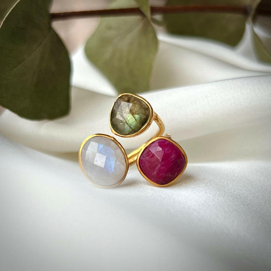 Anillo Alma Labradorita, Granate y Luna